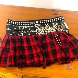 Novelty skirt - punk glam